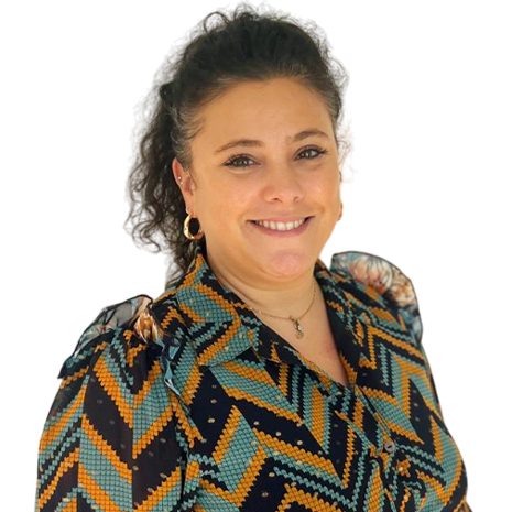 Sara Agüeros - Asesor Contable